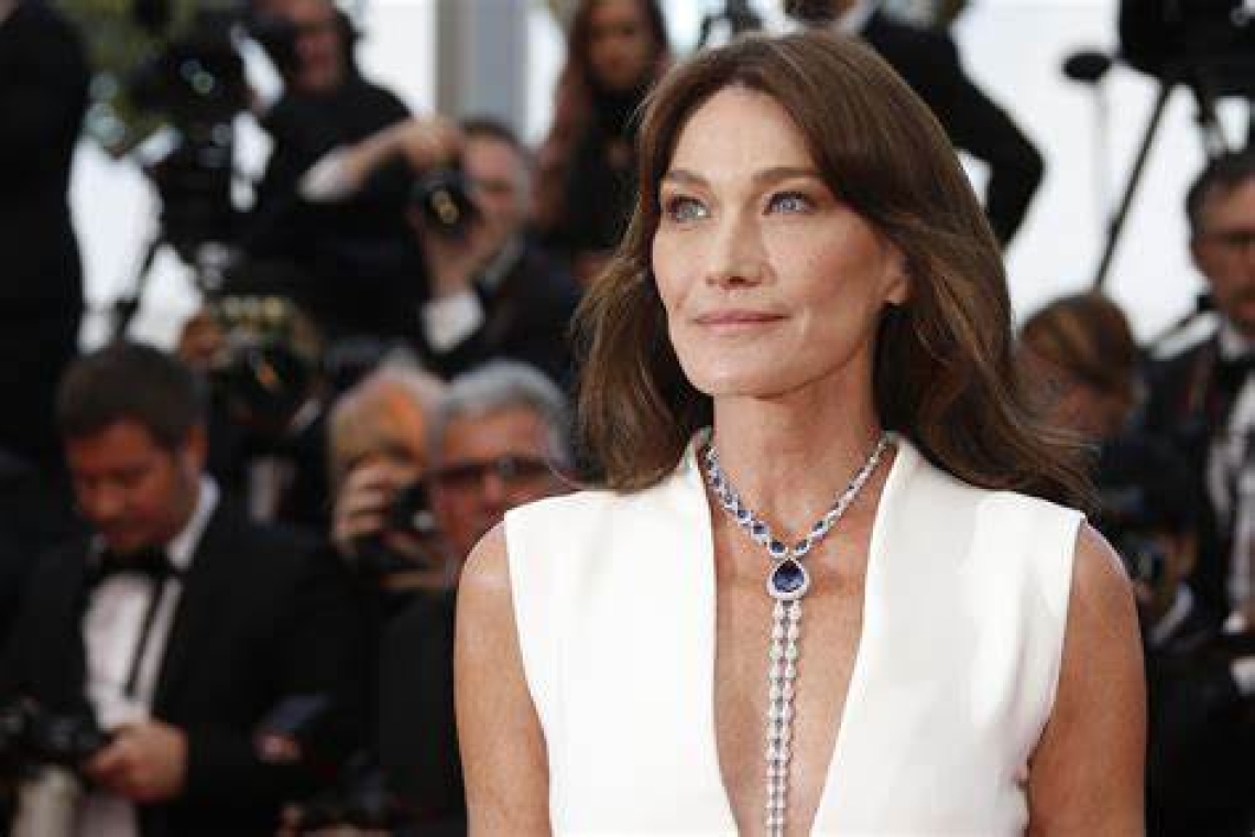 Carla Bruni se confie sans tabou sur son addiction à l'alcool Une consommation raisonnable mais assumée